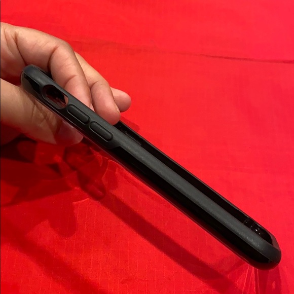 iPhone 11 Pro Case - Picture 2 of 4